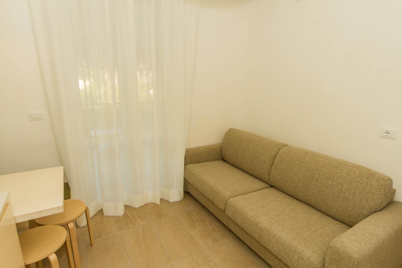 Residence Villa Ombrosa Spotorno Exterior photo