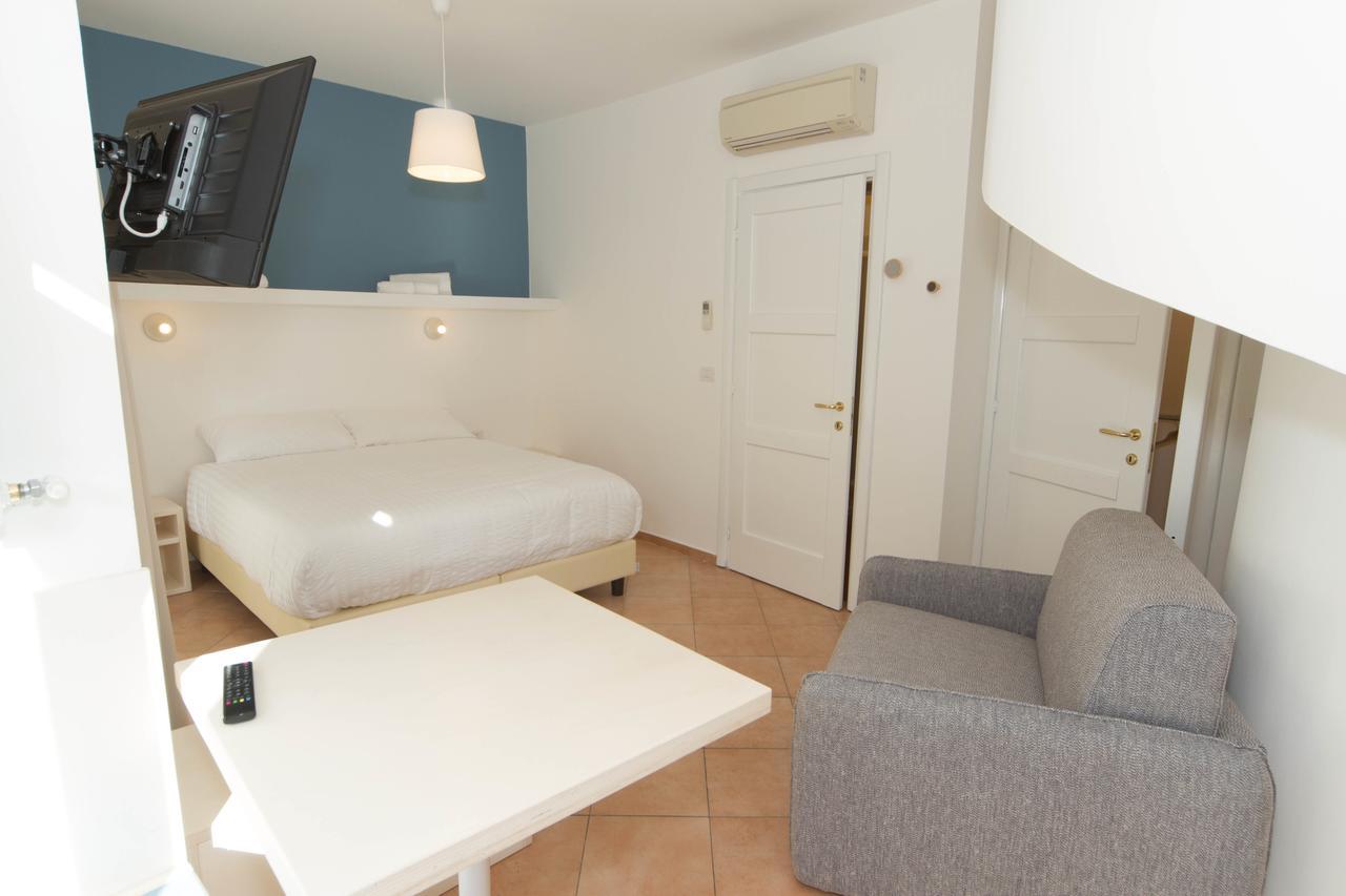 Residence Villa Ombrosa Spotorno Exterior photo