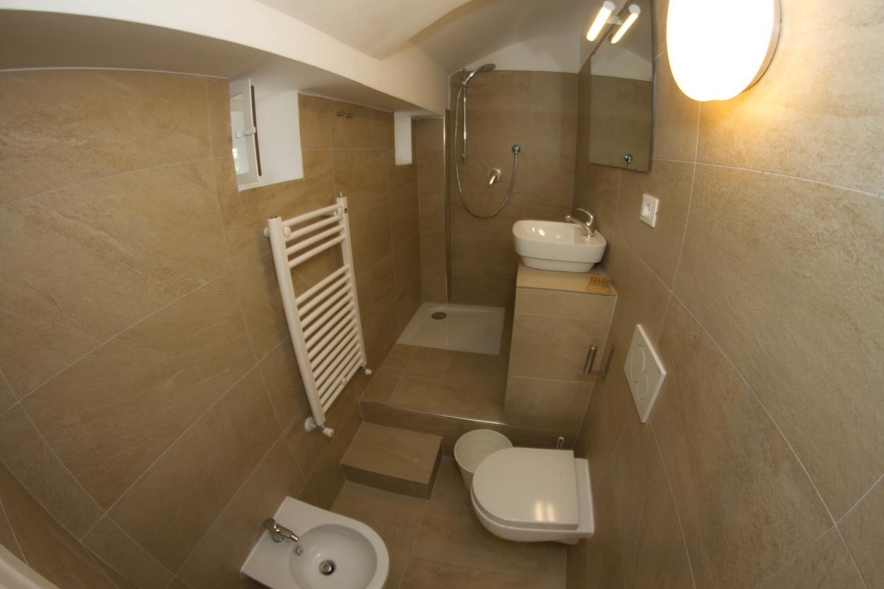 Residence Villa Ombrosa Spotorno Exterior photo