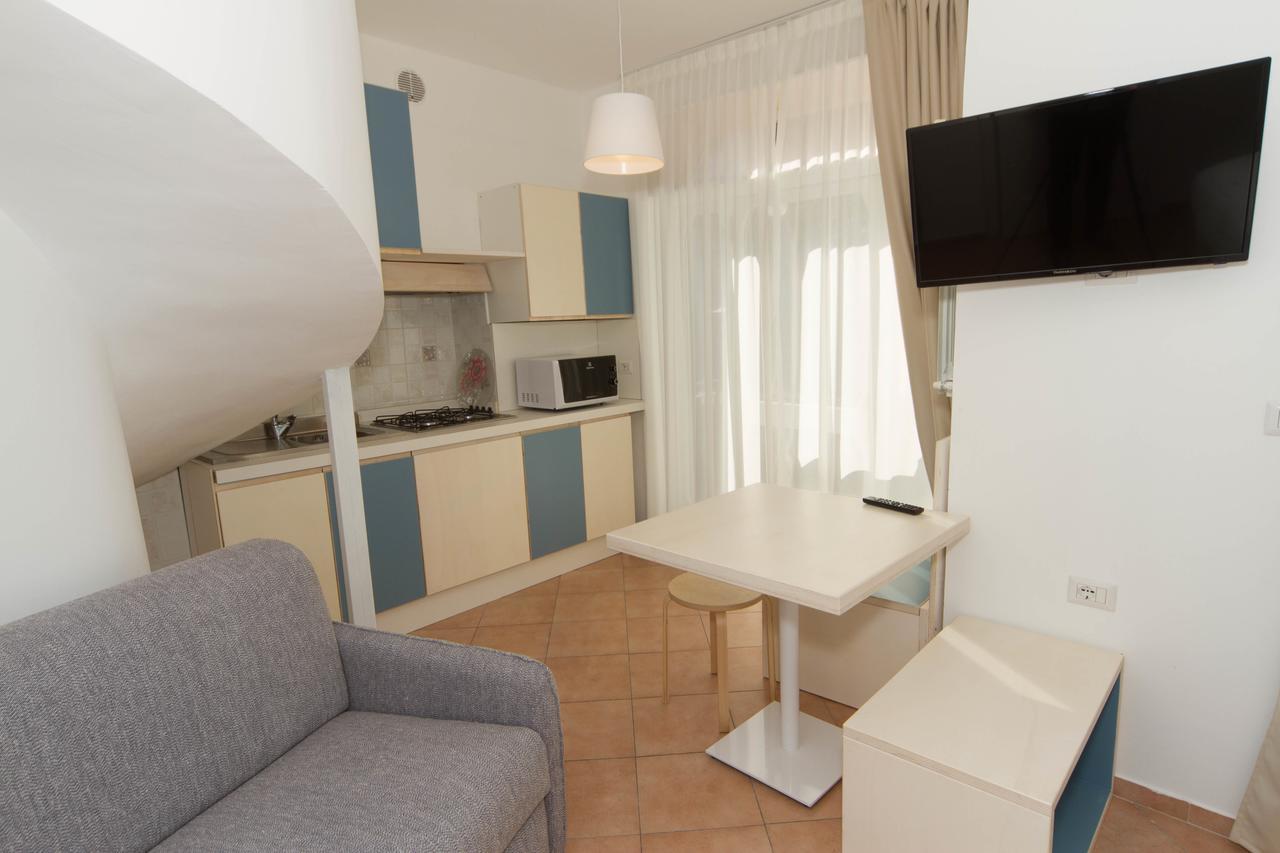 Residence Villa Ombrosa Spotorno Exterior photo